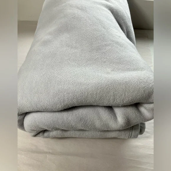 Garnet Hill Bedding Garnet Hill Blanket German Cotton Fleece